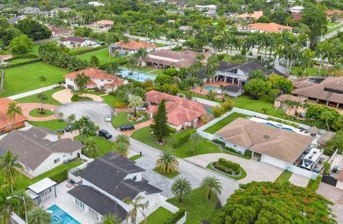 Sunset Villa | 325 m² Villa ∙ 5 bedrooms ∙ 16 guests