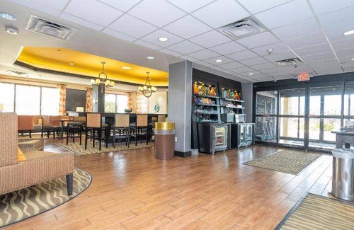 Spring Hill Hotel | 33 m² Hotel ∙ 127 guests