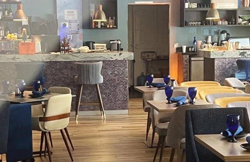 Hallandale Beach Apartment | 350 m² Apartment ∙ 3 guests