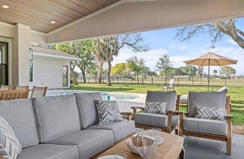 Jacksonville Beach House | 350 m² House ∙ 5 bedrooms ∙ 14 guests