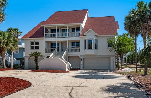 Pensacola House | 353 m² House ∙ 6 bedrooms ∙ 23 guests