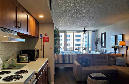 Daytona Beach Shores Condo | 36 m² Condo ∙ 1 bedroom ∙ 4 guests