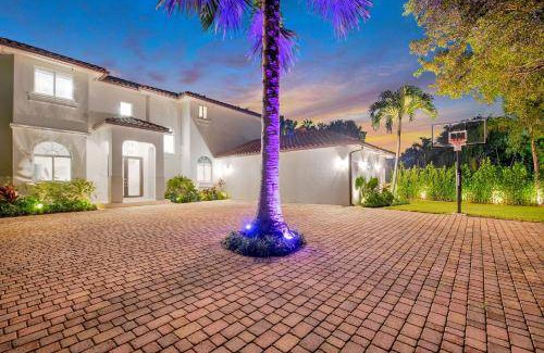 Coral Terrace House | 367 m² House ∙ 7 bedrooms ∙ 18 guests