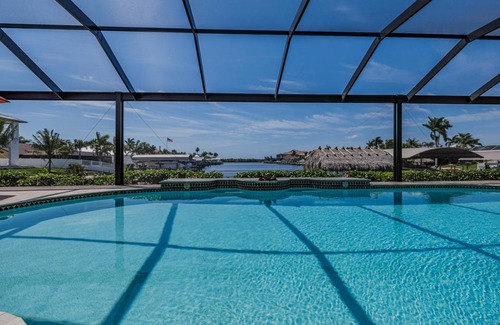 Pelican Villa | 380 m² Villa ∙ 6 bedrooms ∙ 12 guests