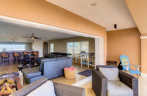 New Smyrna Beach House | 385 m² House ∙ 6 bedrooms ∙ 15 guests