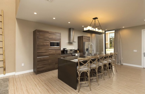 Florida Central Atlantic Coast House | 3B/R w BBQ Grill, Heated Pool, 6 minutes from Disney, Free Parking Free Wi-Fi