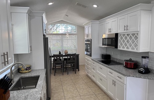 Haines City Villa | 4 Bed Pool Home on Golf Course - 20-25 Min Disney