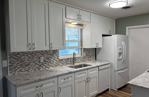 South Venice House | 4-Bedroom Pool Home Convenient To Beaches