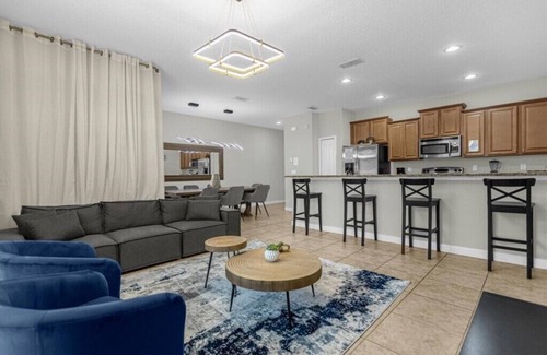 Florida Central Atlantic Coast House | 4 Bedrooms/3 Bathrooms/Paradise Palms (8976 MP)