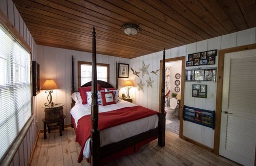 Sanders House | 418 m² House ∙ 8 bedrooms ∙ 15 guests