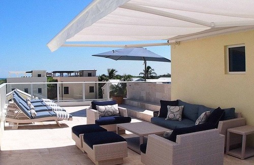 North Beach Villa | 418 m² Villa ∙ 4 bedrooms ∙ 8 guests