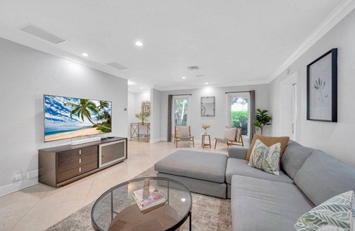 Harbor Beach House | 423 m² House ∙ 6 bedrooms ∙ 16 guests