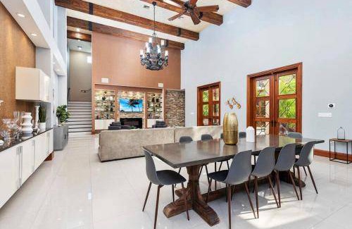 Victoria Park House | 464 m² House ∙ 5 bedrooms ∙ 12 guests