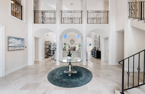 Lauderdale-by-the-Sea House | 465 m² House ∙ 6 bedrooms ∙ 10 guests
