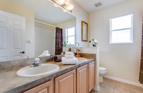 West Haven Villa | 546 Windsor Place Villa #221631 Villa