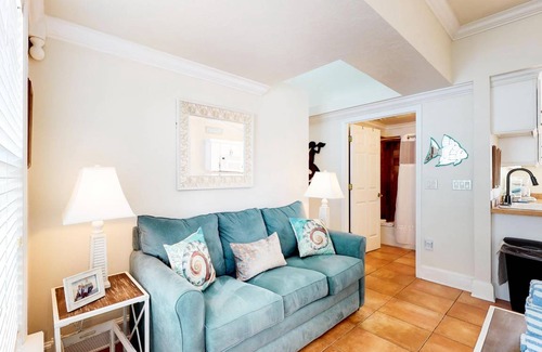 Ilexhurst Cottage | 56 m² Cabin ∙ 2 bedrooms ∙ 6 guests
