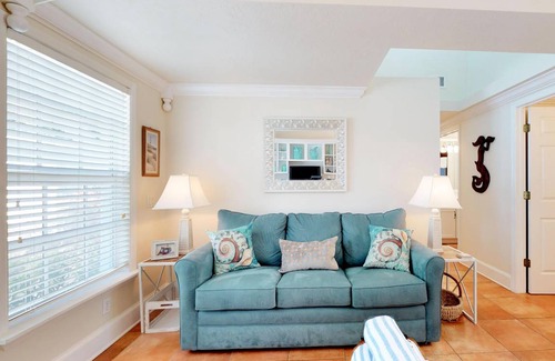 Ilexhurst Cottage | 56 m² Cabin ∙ 2 bedrooms ∙ 6 guests