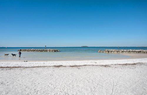 Apollo Beach House | 65 m² House ∙ 2 bedrooms ∙ 6 guests