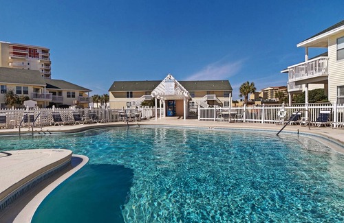 Holiday Isle Condo | 66 m² Condo ∙ 1 bedroom ∙ 6 guests