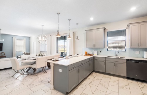 Kissimmee House | 6BR Luxury Villa: Pool, Spa, Game Room & Disney Magic 2957 FS