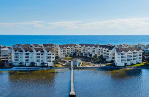 Pensacola Beach Condo | 71 m² Condo ∙ 2 bedrooms ∙ 6 guests