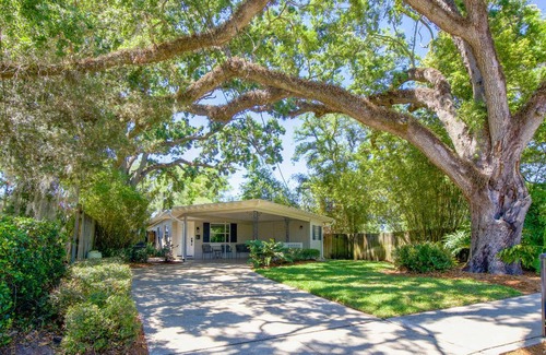 College Park Cottage | 77 m² Cabin ∙ 2 bedrooms ∙ 4 guests