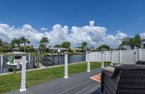 Apollo Beach Condo | 79 m² Condo ∙ 2 bedrooms ∙ 6 guests