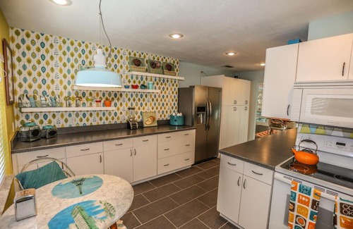 Laguna Shores House | 7987 Estero Blvd.