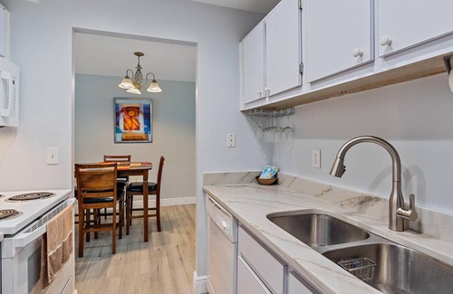 Sarasota Springs Condo | 81 m² Condo ∙ 2 bedrooms ∙ 4 guests