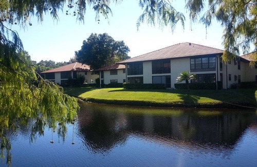 Clearwater House | 84 m² House ∙ 1 bedroom ∙ 4 guests
