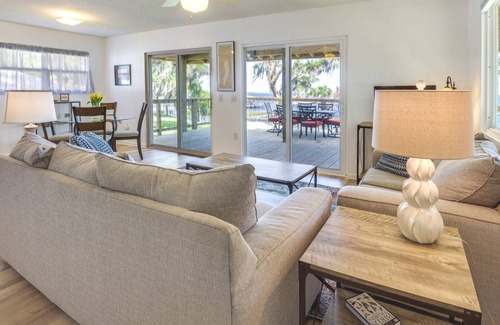 Crescent City House | 88 m² House ∙ 2 bedrooms ∙ 4 guests