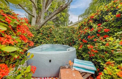 Lake Worth Cottage | 89 m² Cabin ∙ 2 bedrooms ∙ 6 guests