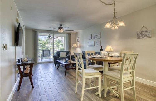Marco Island Condo | 91 m² Condo ∙ 2 bedrooms ∙ 5 guests