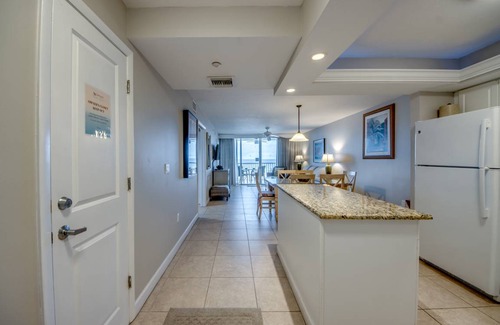 Fort Myers Beach Apartment | 92 m² Apartment ∙ 2 bedrooms ∙ 6 guests