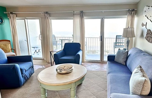 Jacksonville Beach Condo | 93 m² Condo ∙ 2 bedrooms ∙ 4 guests