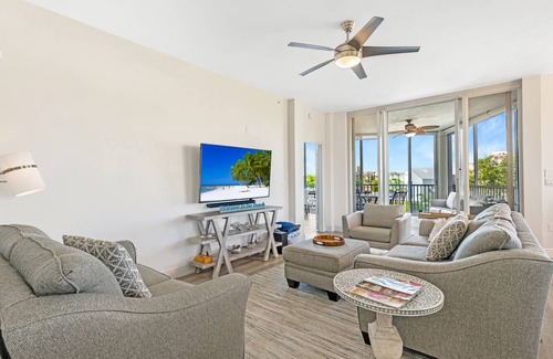 South Island Apartment | 9463PALMHARBOR304PHWCO - Palm Harbor 304