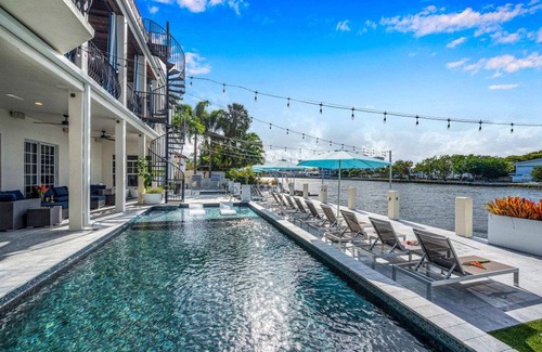 East Fort Lauderdale House | 948 m² House ∙ 8 bedrooms ∙ 20 guests