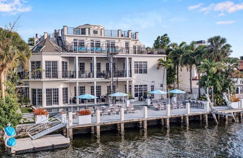 East Fort Lauderdale House | 948 m² House ∙ 8 bedrooms ∙ 20 guests