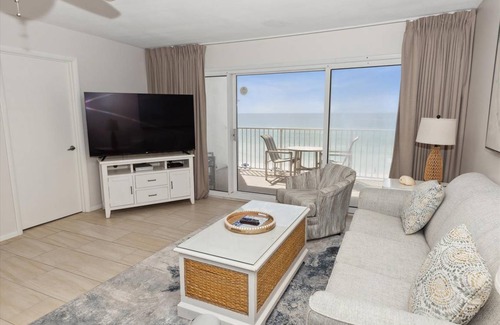 Walton County Condo | 95 m² Condo ∙ 2 bedrooms ∙ 6 guests