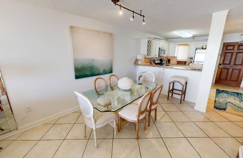 Holiday Isle Condo | 98 m² Condo ∙ 2 bedrooms ∙ 6 guests