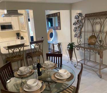 Jupiter House | 98 m² House ∙ 2 bedrooms ∙ 4 guests