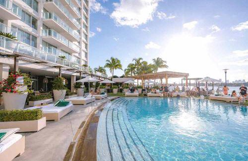 West Avenue Apartment | 99 m² Apartment ∙ 2 bedrooms ∙ 5 guests