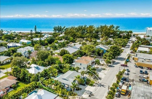 Holmes Beach House | 99 m² House ∙ 2 bedrooms ∙ 6 guests