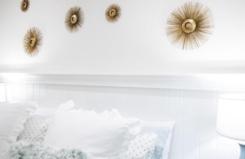 Anna Maria House | A Wave From It All by AMI Locals