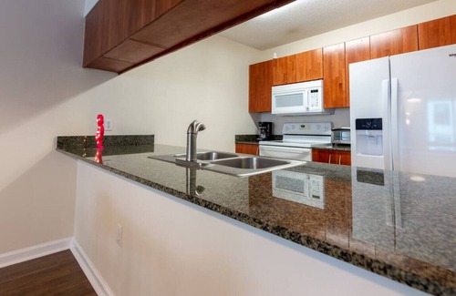 Brickell Condo | Absolutely Beautiful 1 BR Paradise with a Huge balcony