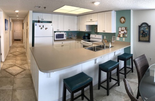 Madeira Beach Condo | Accepting bookings .Amazing view. No owner booking fee
