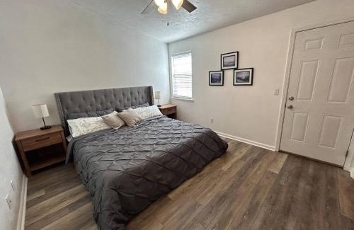 Tallahassee House | Affable A-list!