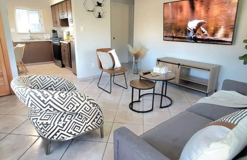Melaleuca Gardens Apartment | AirportHouse - Modern 1BR near FLL Airport w/Wi-Fi, Smart TV & Free Parking