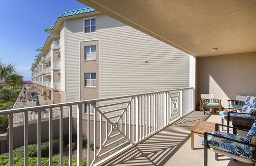 Miramar Beach Condo | Amalfi Coast 213B - Community Pool, Fitness Facility, Gulf Views, Miramar Beach!