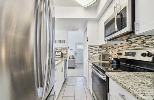 Crystal Beach House | Amazing beach house in fantastic Crystal Beach w/pool, bikes & walk to beach!